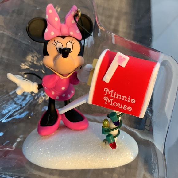 Hallmark Keepsake - Disney Minnie Mouse - Letter to Santa - Picture 3 of 5